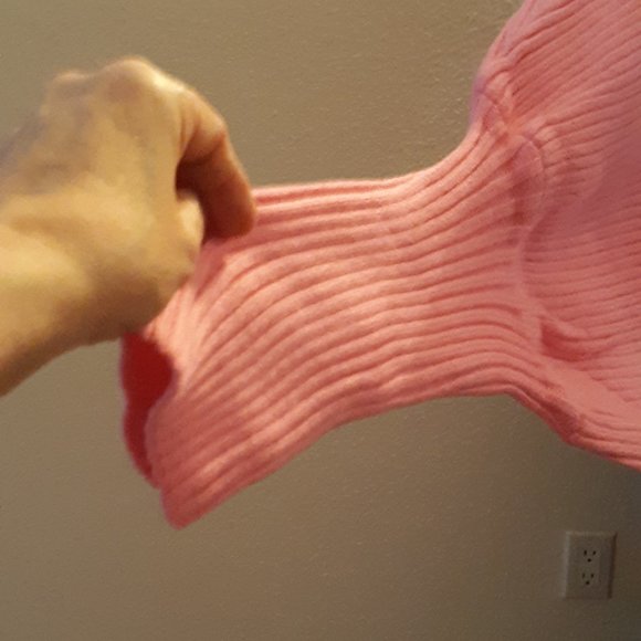 Beautiful Bubble Pink Dolman Sleeve Knit Sweater - Picture 6 of 8